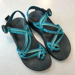 Chacos Size 7